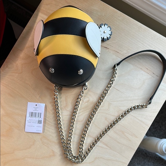 NEW NEVER USED Kate Spade Bee Crossbody Bag with Chain Strap